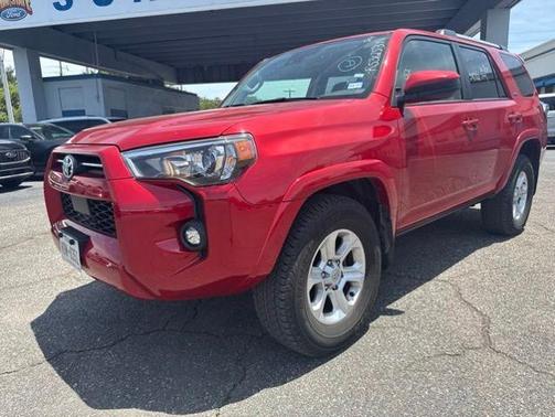 Solar 2024 Toyota 4Runner SR5