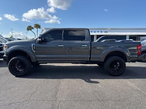2019 Ford F-250 PLATINUM