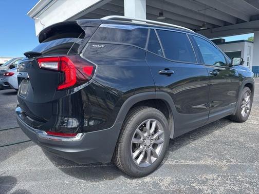 Ebony Twilight Metallic 2023 GMC Terrain SLT