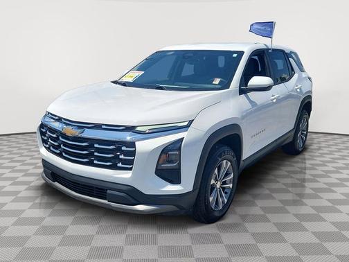 Summit White 2026 Chevrolet Equinox LT