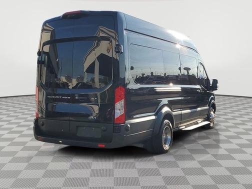 2024 Ford Transit-350 XLT