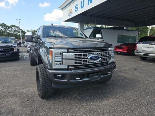 2019 Ford F-250 PLATINUM