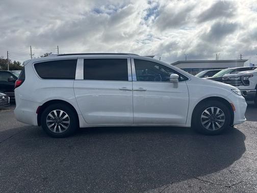 2021 Chrysler Pacifica TOURING L