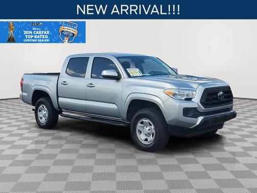2022 Toyota Tacoma SR
