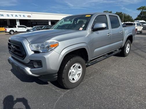 2022 Toyota Tacoma SR