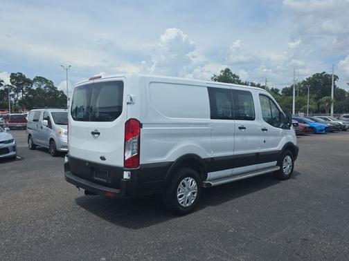 2019 Ford Transit-250 130 WB LOW ROOF CARGO