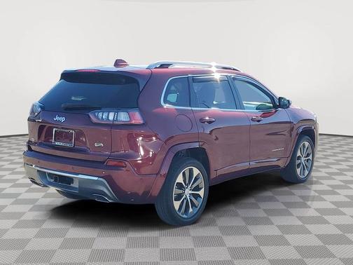 2019 Jeep Cherokee OVERLAND