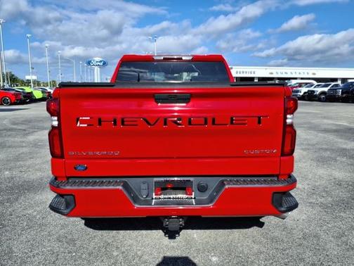 2021 Chevrolet Silverado 1500 CUSTOM