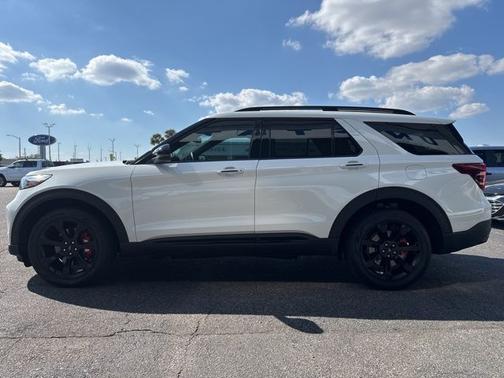 2024 Ford Explorer ST