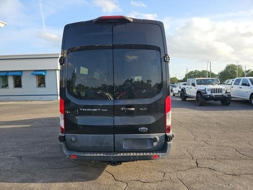 2018 Ford Transit-350 XLT