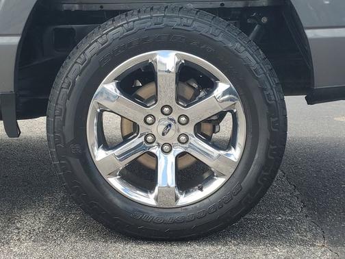 CARBONIZED GRAY METALLIC 2021 Ford F-150 XLT