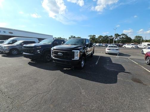 2023 Ford F-250 XL