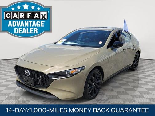ZIRCON SAND METALLIC 2024 Mazda Mazda3 2.5