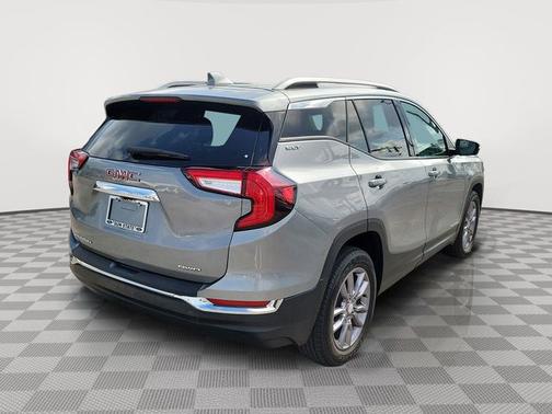 Sterling 2023 GMC Terrain SLT