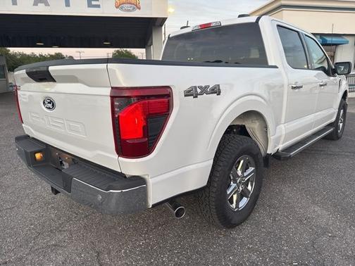 OXFORD WHITE 2025 Ford F-150 XLT
