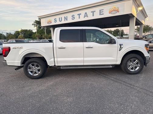OXFORD WHITE 2025 Ford F-150 XLT