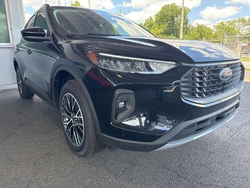 AGATE BLACK METALLIC 2025 Ford Escape PHEV PHEV
