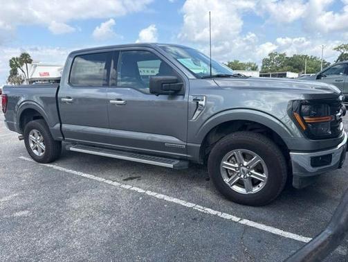 CARBONIZED GRAY METALLIC 2024 Ford F-150 XLT