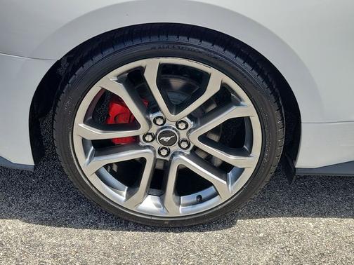 OXFORD WHITE 2019 Ford Mustang GT PREMIUM