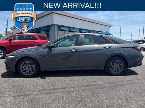 Amazon Gray 2025 Hyundai ELANTRA BLUE