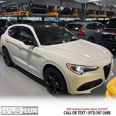 2023 Alfa Romeo Stelvio Veloce AWD