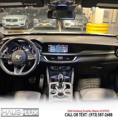 2023 Alfa Romeo Stelvio Veloce AWD