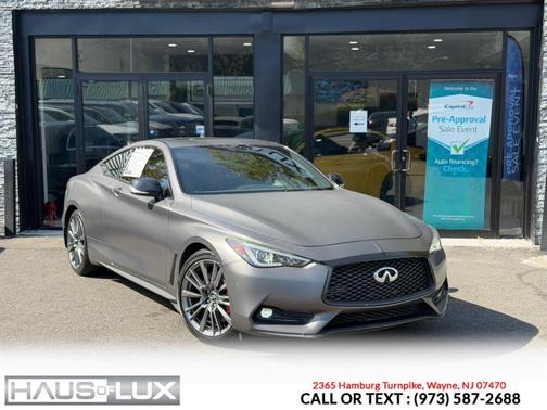 2017 INFINITI Q60 3.0t Red Sport 400