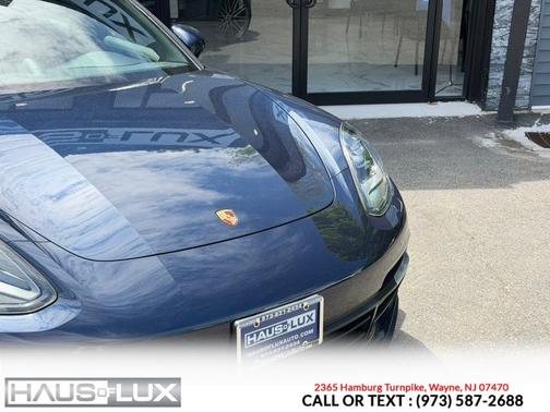 Night Blue Metallic 2018 Porsche Panamera 4S