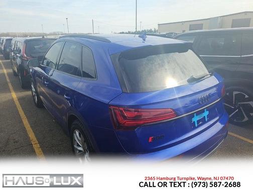 Ultra Blue Metallic 2021 Audi SQ5 3.0T Premium Plus