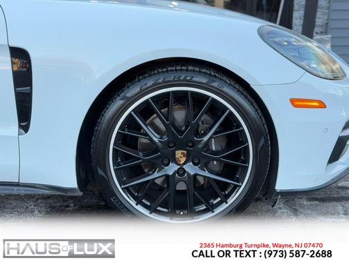 2019 Porsche Panamera 4