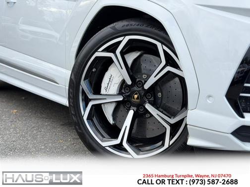 2020 Lamborghini Urus AWD