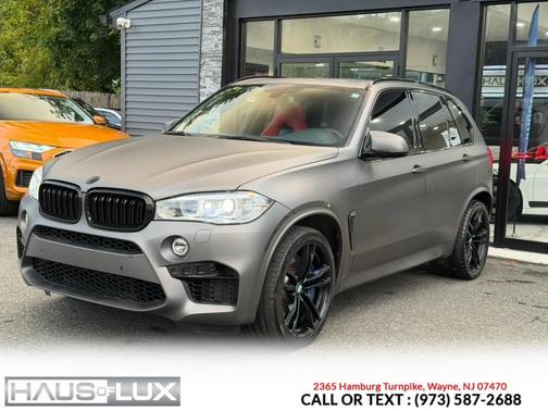Black 2018 BMW X5 M Base