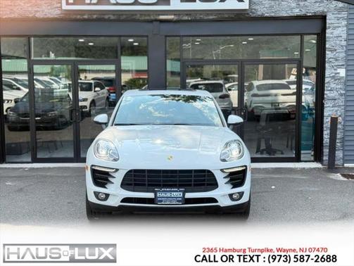2018 Porsche Macan Base