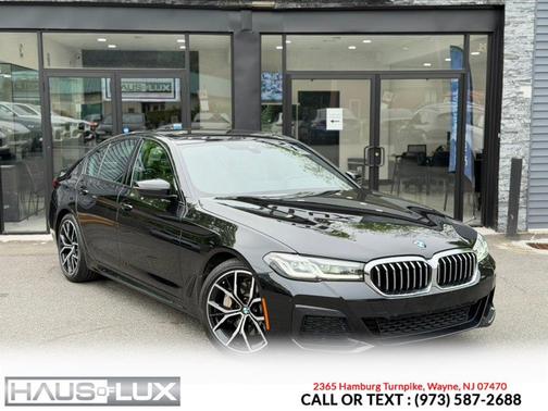 Black Sapphire Metallic 2023 BMW 530 i xDrive