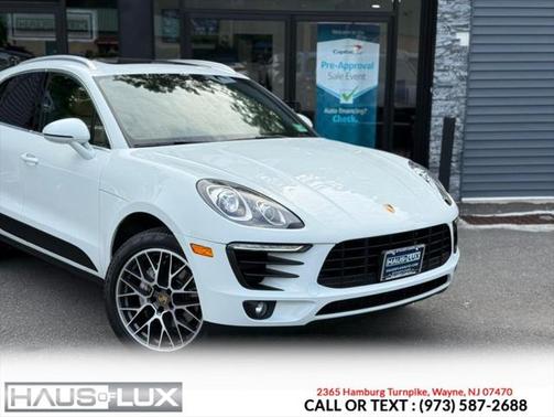 2017 Porsche Macan Base