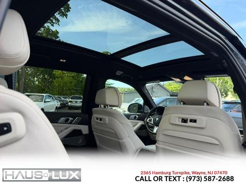 Arctic Gray Metallic 2020 BMW X7 M50i