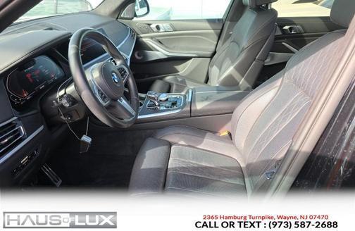Black 2021 BMW X7 M50i