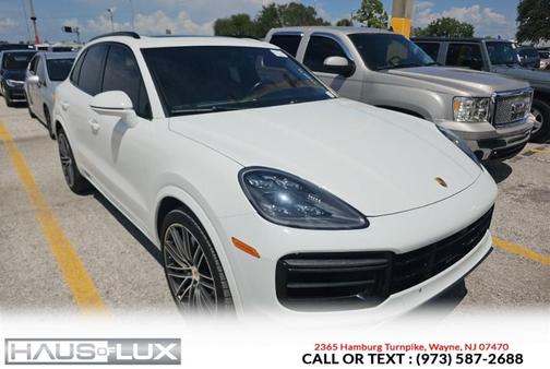 White 2021 Porsche Cayenne Turbo