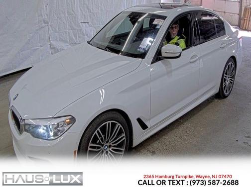 White 2019 BMW 530 xDrive