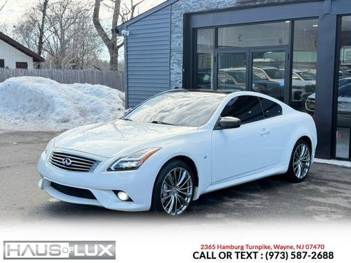 2014 INFINITI Q60 Base