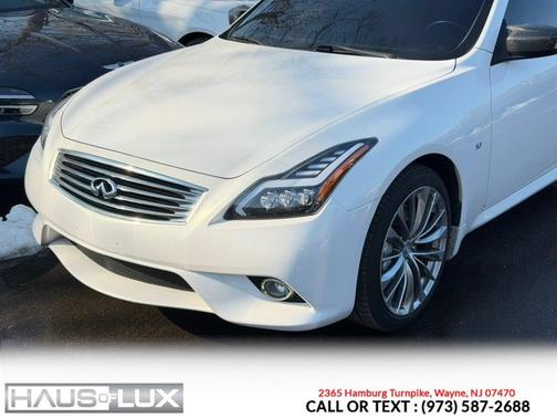 2014 INFINITI Q60 Base