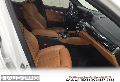Alpine White 2020 BMW M550 i Xdrive