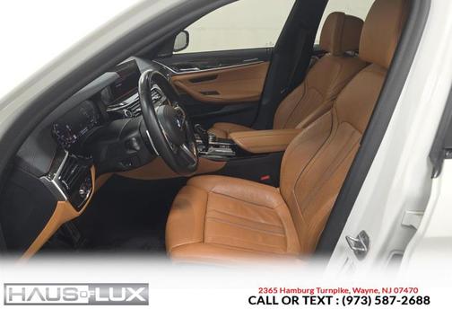 Alpine White 2020 BMW M550 i Xdrive