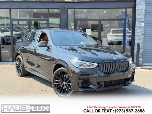 Black 2022 BMW X6 xDrive40i