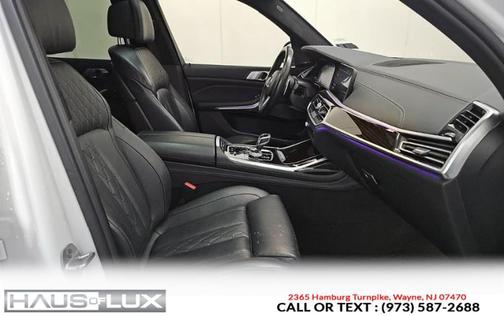 White 2020 BMW X7 M50i