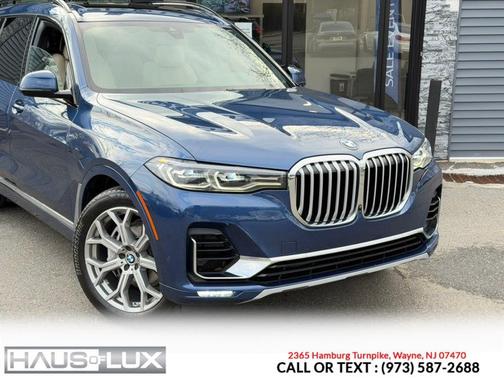 Blue 2021 BMW X7 xDrive40i