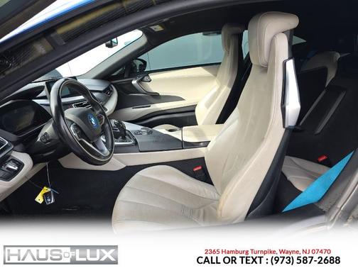 2015 BMW i8 2dr Cpe