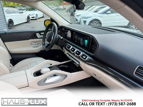 Blue 2022 Mercedes-Benz GLE 350 Base