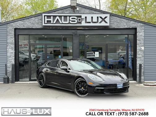 Chalk 2017 Porsche Panamera 4S