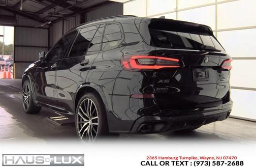 Black 2022 BMW X5 xDrive40i